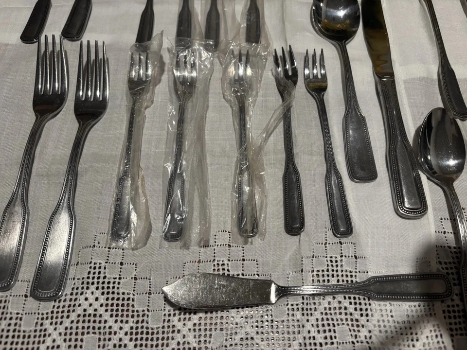 Borde de cuentas de acero inoxidable vintage Salem 1776 Japón 32 piezas  Foto 4 de 4