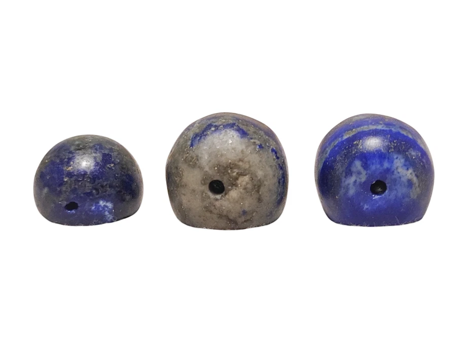 Trío de cuentas de sello talladas a mano de lapislázuli 1900-1920 (Afganistán-norte de la India) Foto 2 de 4