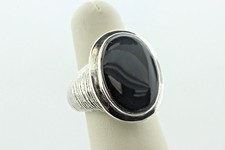 Sterling Silver Textured Streak Design Black Onyx Oval Hollow Ring - Size 7.5