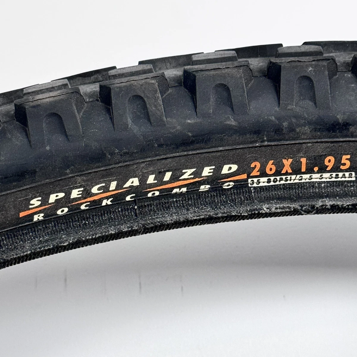 Paire De Pneus Specialized Crossroads II 26" - VTT Vintage - NOS (Neuf Old Stock)