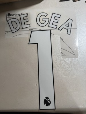 MAN UTD 2017-23 DE GEA 1 OFFICIAL AVERY DENNISON WHITE PLAYER SIZE NAME SET