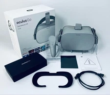 Oculus Go All-In-One VR Headset W/ Controller & Accessories Bundle Working Used