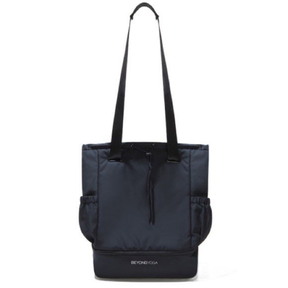 NEW- Black Beyond Yoga Convertible Backpack / Gym Bag   $80 Retail $_12.JPG?set_id=880000500F main image 3