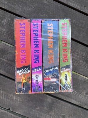 Stephen King A Classic Collection 4 Bücher in englischer Sprache im Schuber NEU!