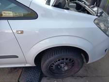 Opel Zafira B original Kotflügel rechts Z40R Weiss Facelift Baujahr 2009