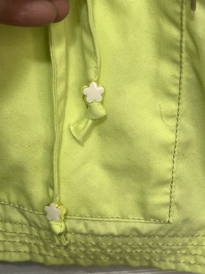 Koi By Kathy Peterson Womens Size Large Bright Yellow Scrub Top With Flowers - Image 4 of 4