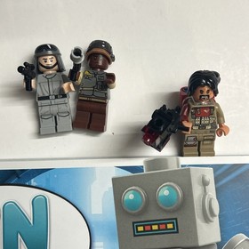 LEGO Star Wars: AT-ST Walker (75153) Missing 4 Pieces . No Box