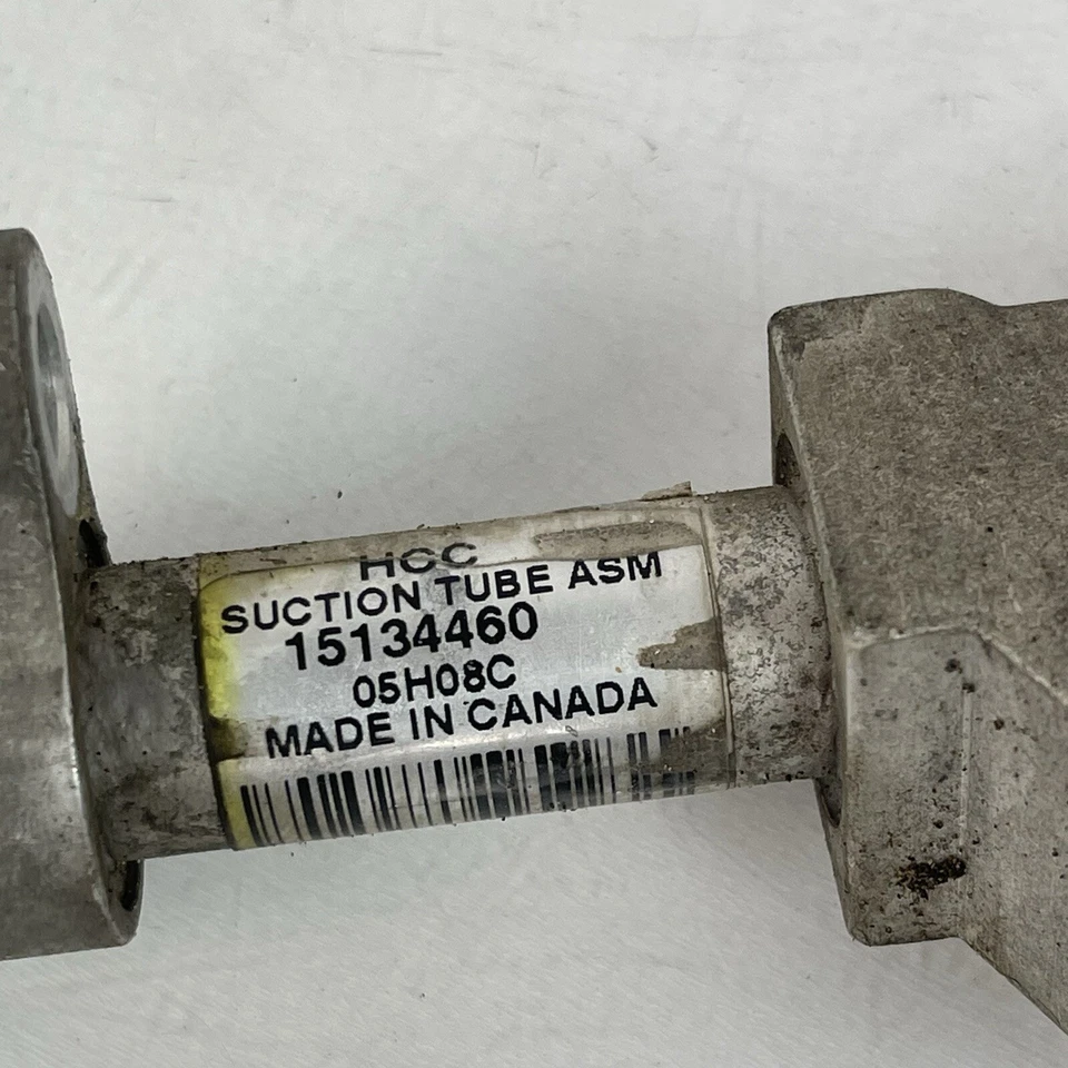 2000-06 Chevy Suburban Tahoe GMC Yukon Gas A/C Refrigerant Suction Hose 19303128 - Image 3 of 4