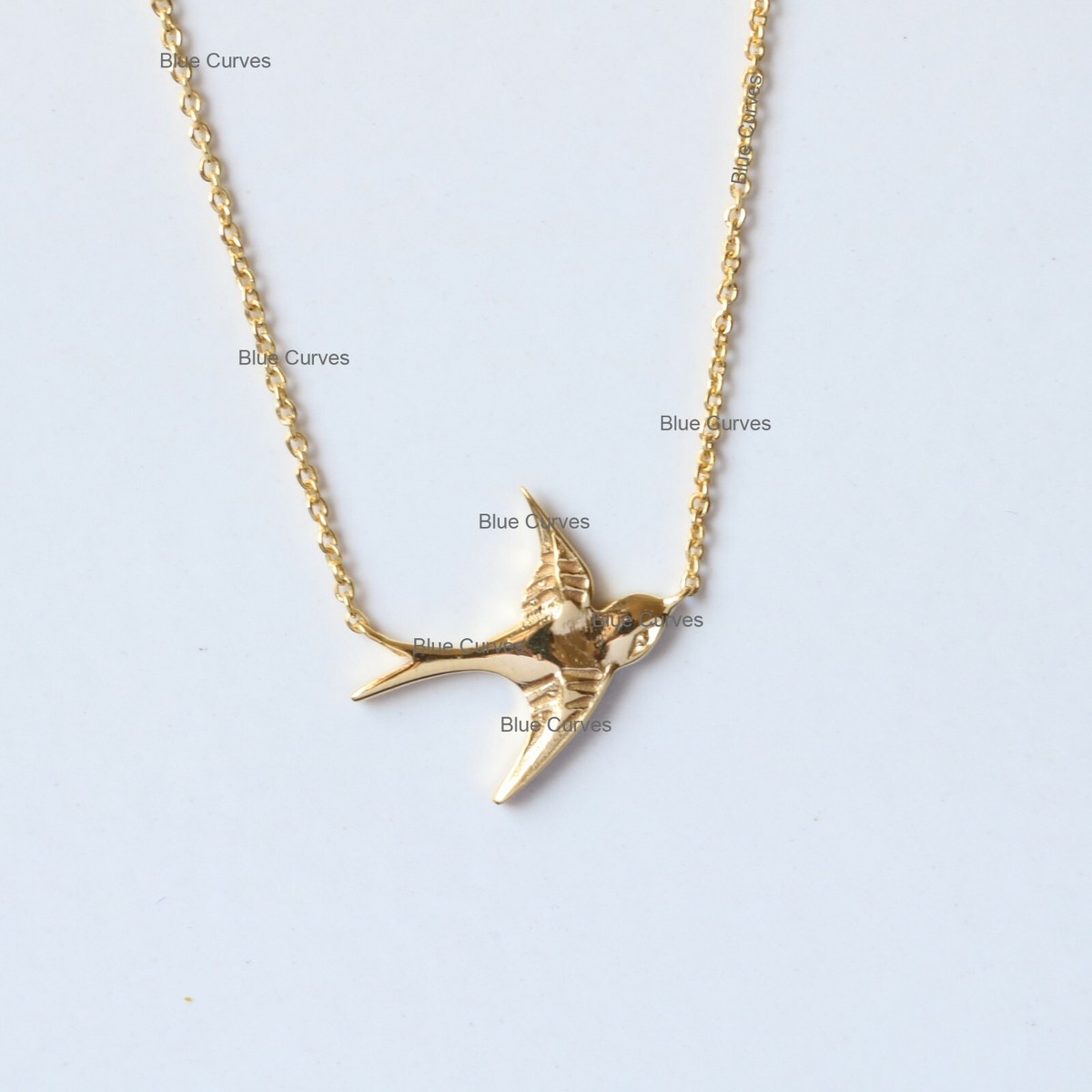 Gold & Solitaire Diamond Sparrow Bird Pendant Chain Necklace 18k