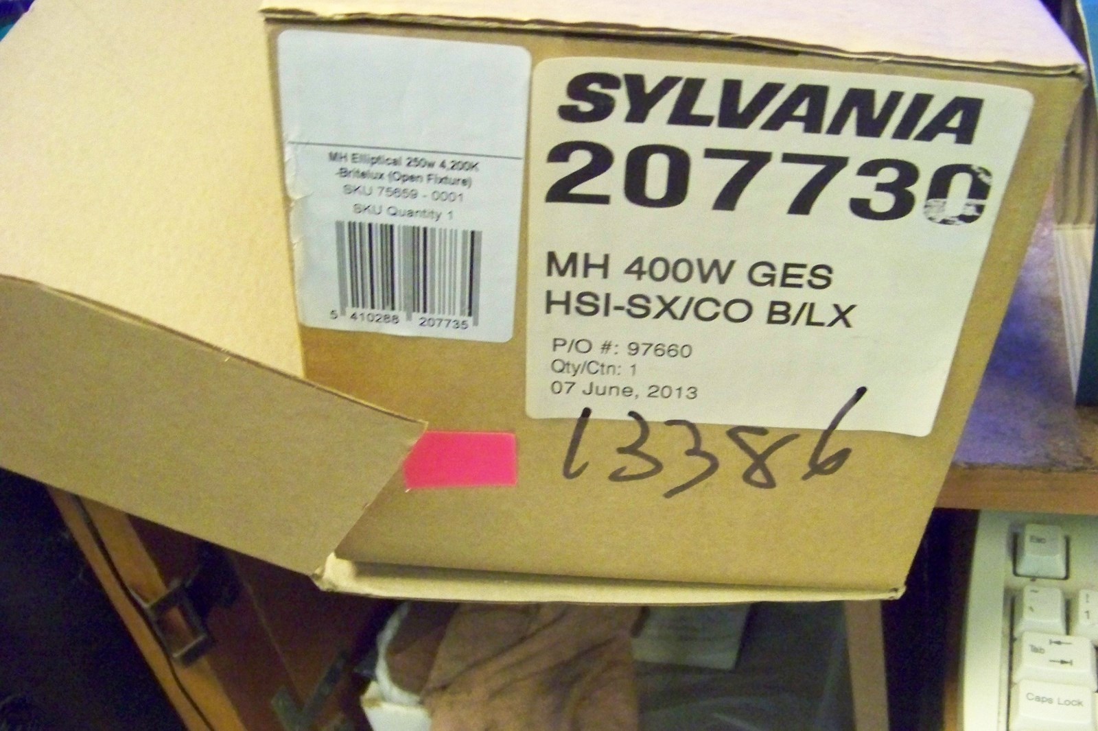Sylvania E40 HSI-SX Britelux 250W CO 3800K – Ampoule Décharge Haute Intensité 3800K