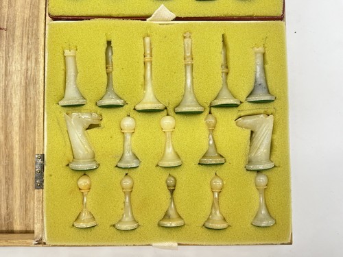 Vintage Schachset Stein Marmor Schachmänner Made in China mit Brett - Bild 4 von 7