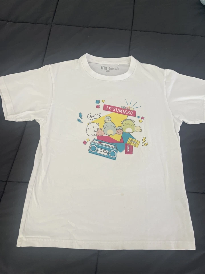 Camisa Juvenil Uniqlo Sumikko Gurashi Talla 11-12, Talla 9-10, Talla 7-8 Leer Foto 2 de 4