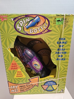 RARE ELECTRONIC SPIN THE BOTTLE PARTY GAME INTERACTIVE TALKING LIGHTS SOUND 2003