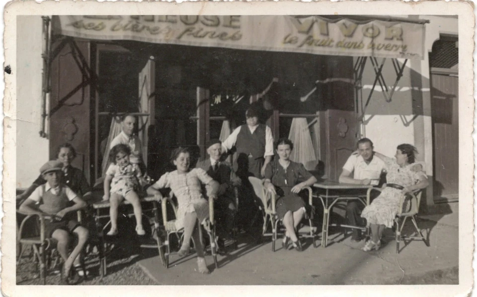 CARTE POSTALE PHOTO / DEVANTURE DE COMMERCE / MAGASIN / - Photo 1/1