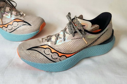 Saucony Endorphin Pro 3 Fog/Vizi Orange 2023 (S20755-25) Uomo Taglia 11.5 Runnin - Foto 4 di 13