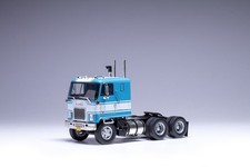 ixo TR213 1/43 GMC Astro 95 1970 Blue and White Model Car