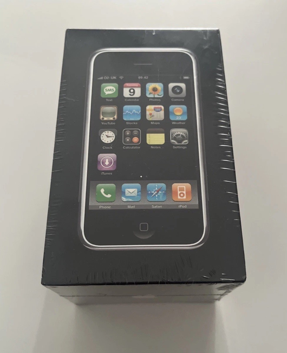 New Sealed Old Stock Apple iPhone 2g 16gb 1st Generation Rare Vintage Collectors