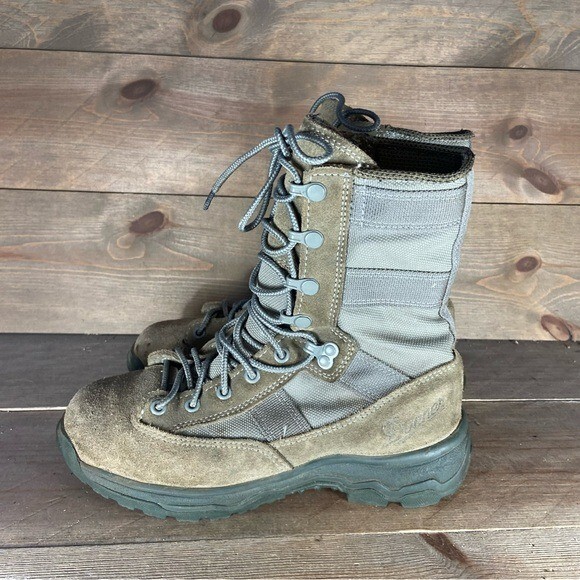 Danner Womens size 8 shoes green suede Combat military boots