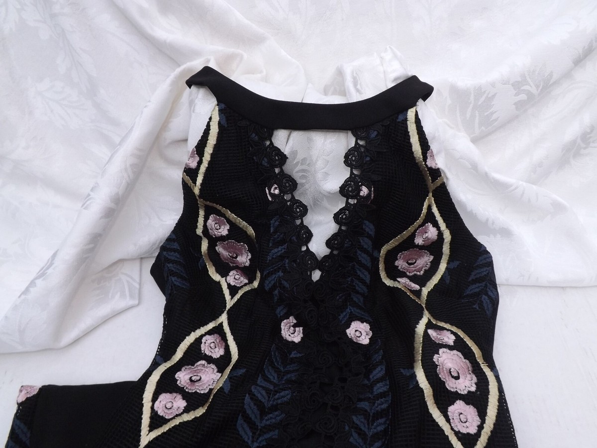 GUESS Women's Embroidered Floral Sleeveless Dress | eBay GUESS Women's Embroidered Floral Sleeveless Dress | eBay