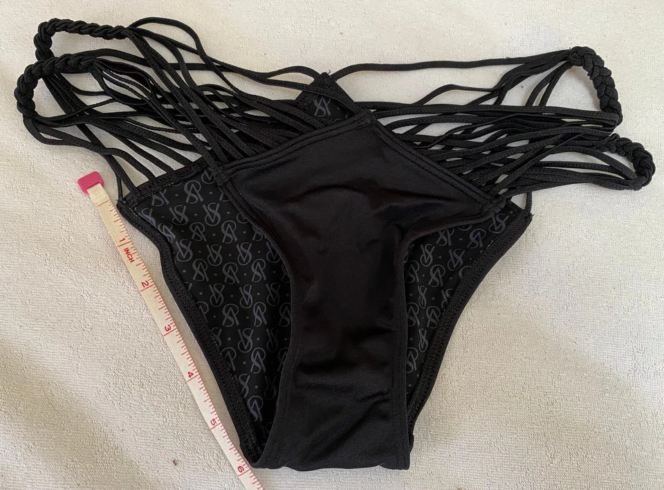 Traje de baño de bikini con tiras de cheekini negro Victoria's Secret pantalones brasileños Foto 4 de 4