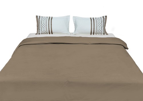 Scala Elegance in Every Stitch: Geometric Embroidery Cotton Duvet Cover Set