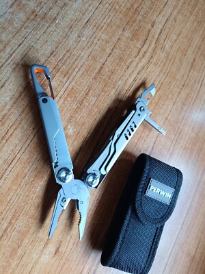 Multiherramienta Perwin Con Funda De Cordura.