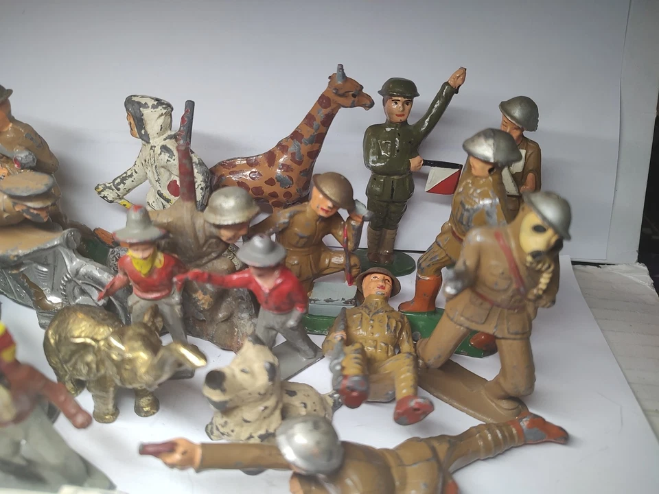 Barclay, Manoil, etc. Lote de soldados de juguete y más Foto 3 de 4