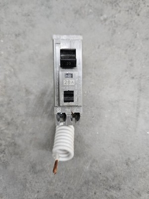 GE THQB1120AF2 Circuit Breaker 20 Amp 120 Volt 1P Combo AFCI Bolt On
