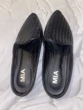 MIA Johona Women 8 M black Pointed Toe Flats Slip On Mules EUC