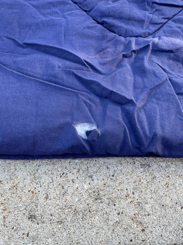 Full/Queen Size Bed Comforter - 86” by 86” - Used - Image 4 of 4