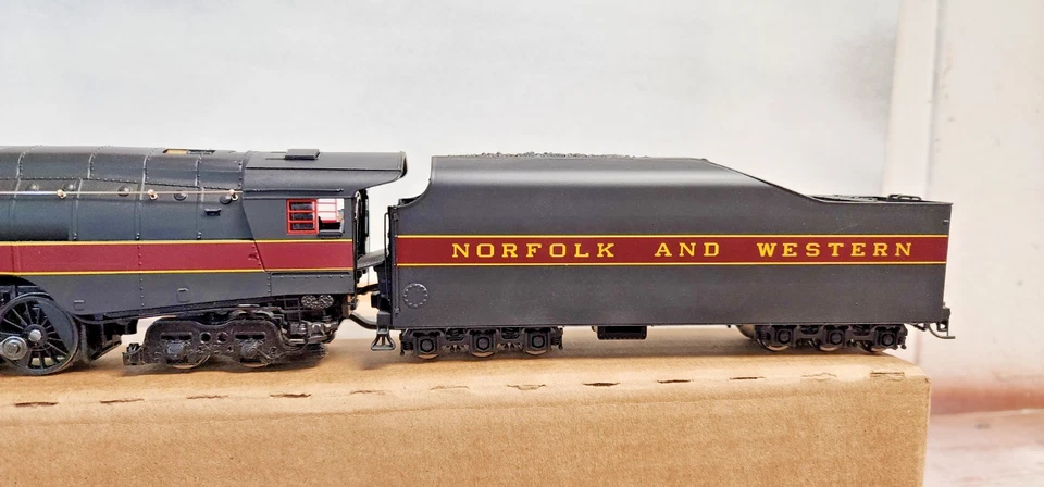 Broadway Ltd Paragon 2 HO - 2551 Norfolk & Western J Class 4-8-4 Steam Loco 611 - Image 3 of 4