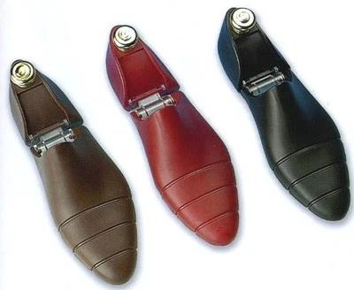 KEEPER TENDISCARPE FORME DA SCARPE NOVITà CON REGOLAZIONE PER LA TENSIONE DELLA SCARPA