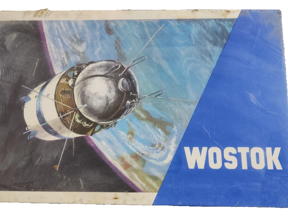 VEB Plasticart Vostok-1 Wostok-1 Veicolo spaziale 1:25 Kit modello - Immagine 3 di 4