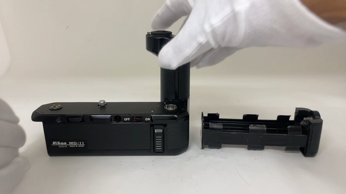 Nikon FM本体＋MD‐11モータードライブセツト Nikon MD-11 Motor Drive Winder for FM,FE,FE2,FM2 SLR Film