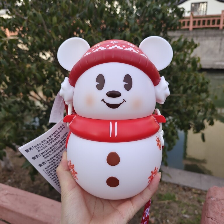 Disney authentic 2023 Christmas Mickey mouse popcorn bucket