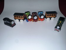 LOT OF 7-thomas the train and friends take along lot