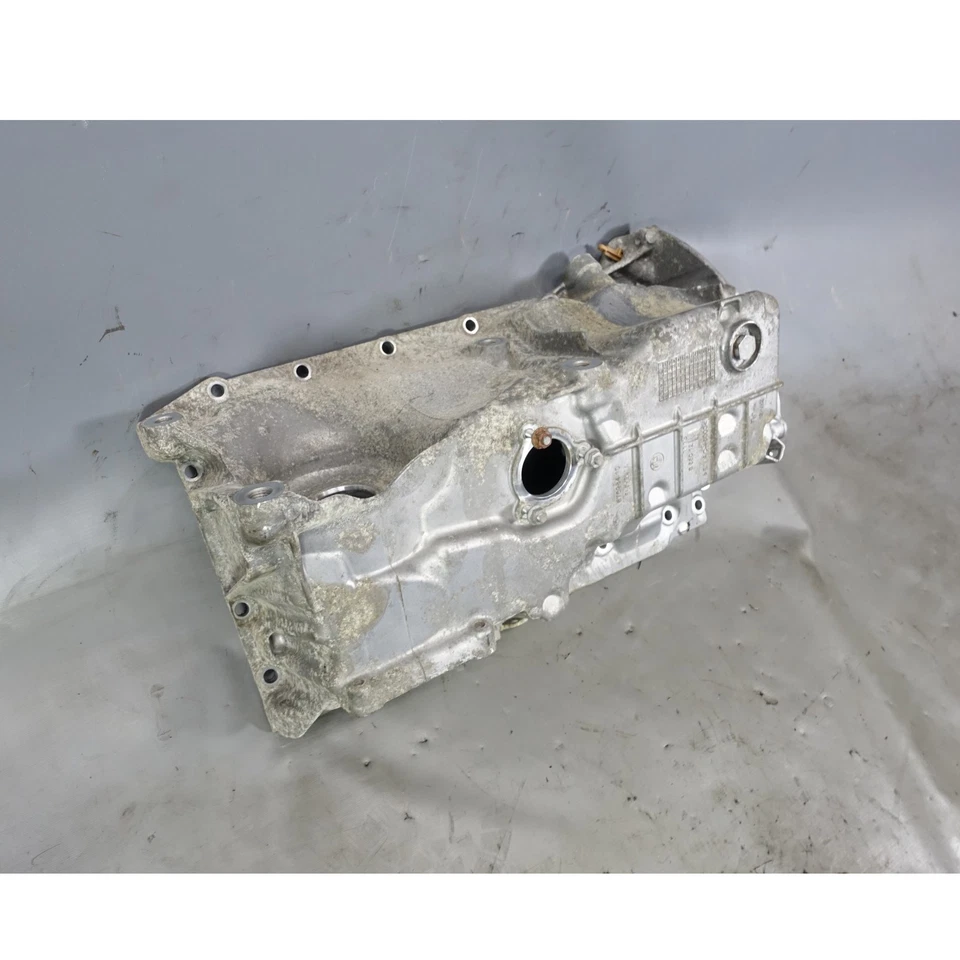 BMW 330i xDrive G20 530i xDrive G30 B46 2019-2024 cárter de aceite del motor fabricante de equipos originales de fábrica Foto 2 de 4