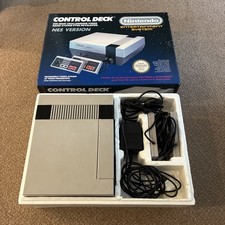 Nintendo NES Control Deck Console Boxed - POSSIBLY FAULTY - Excellent Box