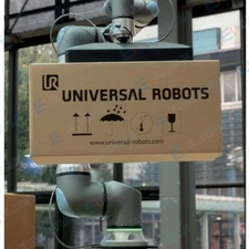 UNIVERSAL ROBOTS UR16e Robot+ 1008812 Controller+ Teach Pendant