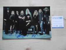 Lynyrd Skynyrd "Rickey Medlocke" Autogramme signed 20x30 cm Foto ACOA