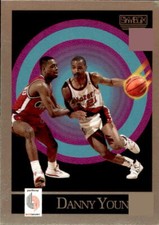 1990 NBA Basketball Skybox Card #241 Danny Young
