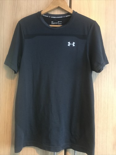 Under Armour Medium HeatGear Black T-Shirt