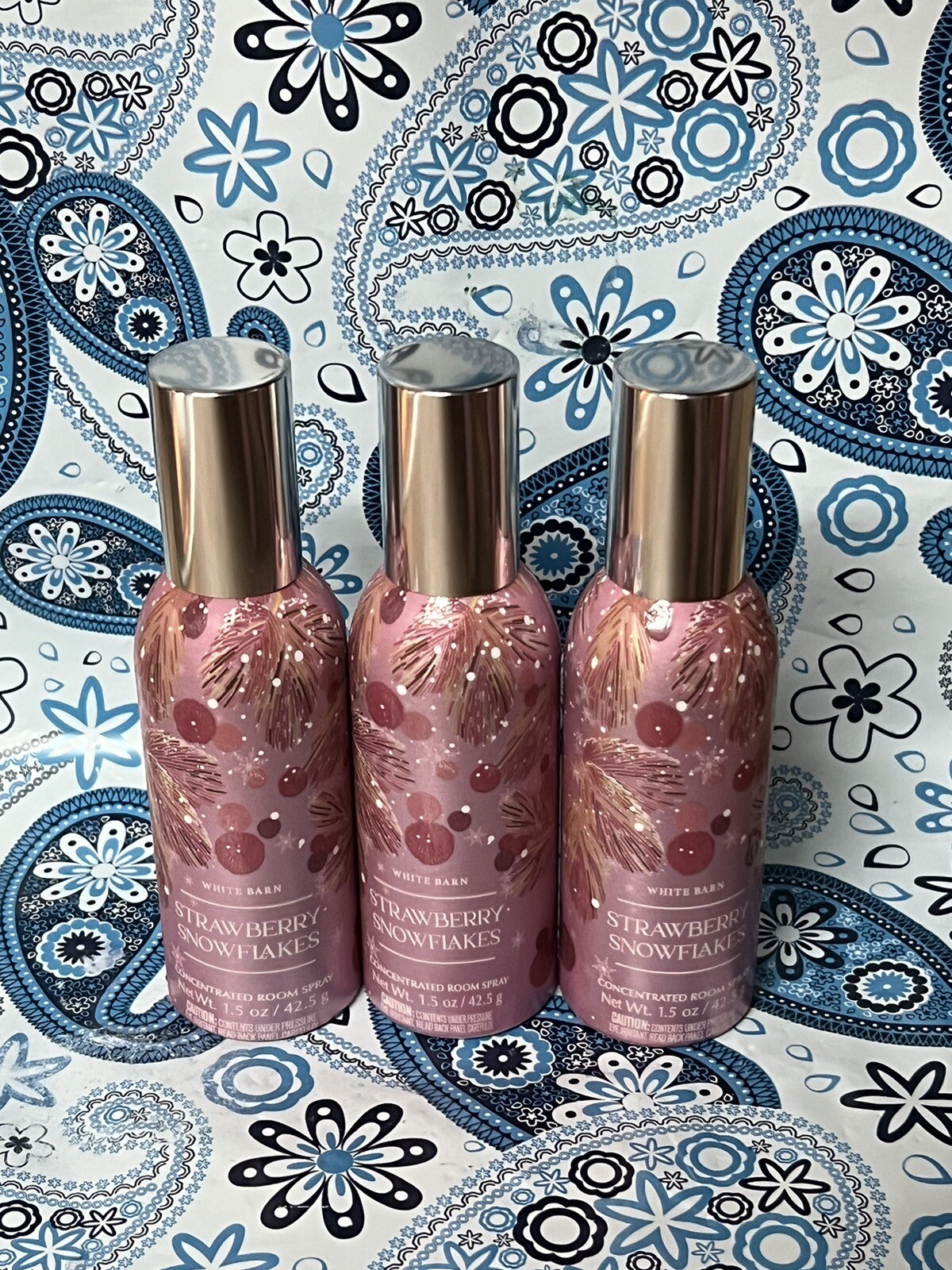 (3) Bath and Body Works STRAWBERRY SNOWFLAKES Home Fragrance Room Spray