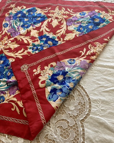 Vintage “The Specialty House” Women’s Scarf ITALY Red Blue Gold Floral 30”x 30” - Picture 12 of 12
