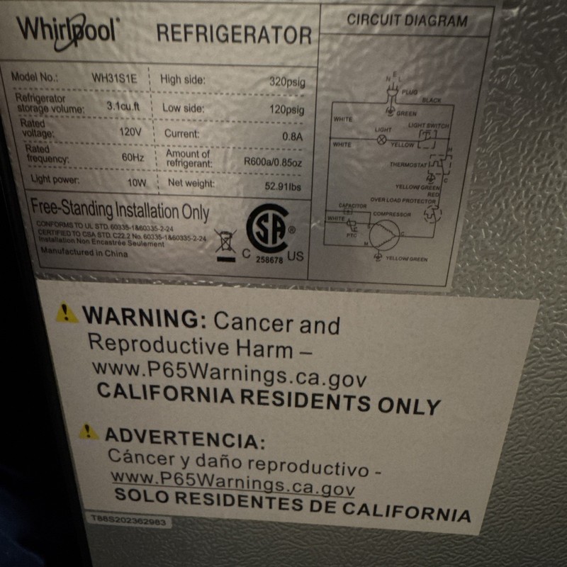 Whirlpool WH31S1E 3.1 cu ft Silver Compact Top-Freezer Fridge, 2-Door