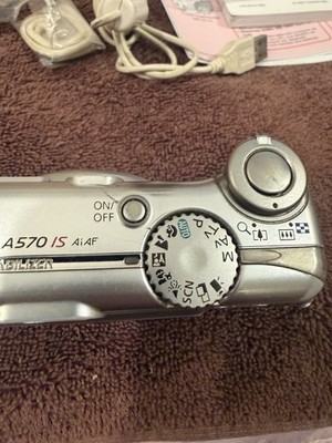 【動作確認済み】Canon PowerShot 570 IS Canon PowerShot A570 IS Digital Camera In Box w/ Cable + Manuals