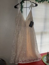 White Lace Scrappy Plunge Midi Pretty Little Things Dress Size 12 