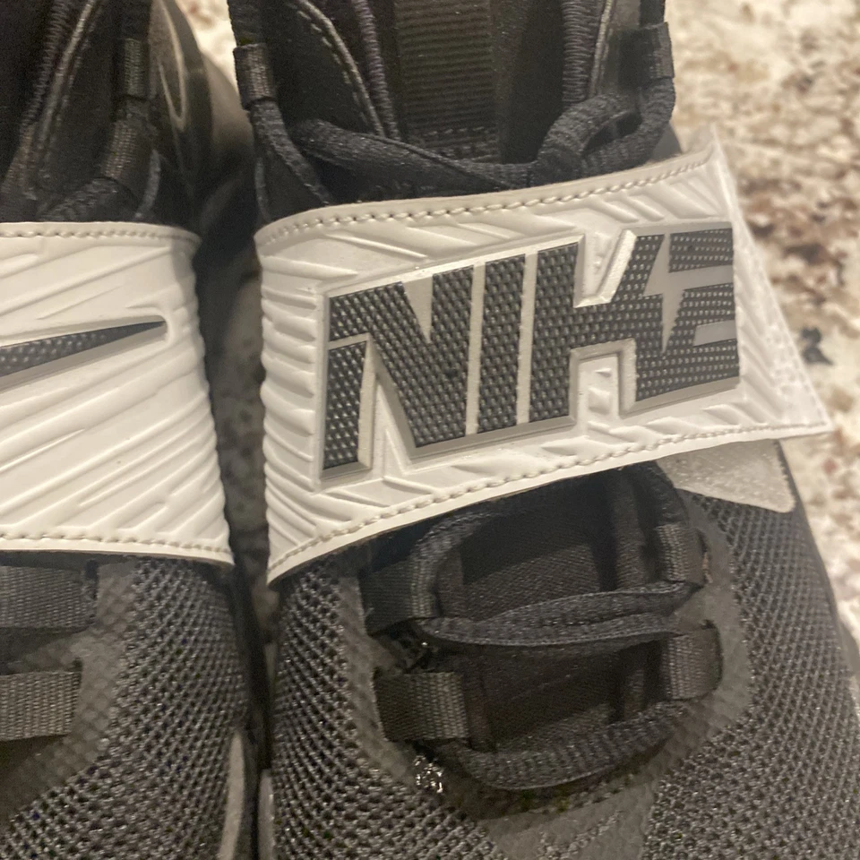 Nike Future Court 3 Niños CT2866-007 Negro Zapatos de Baloncesto Tenis Talla 5.5 Y Foto 3 de 4