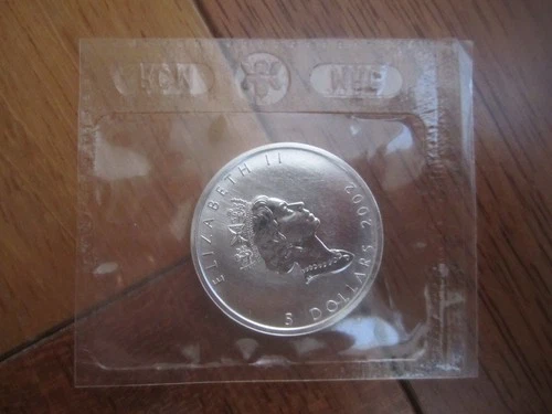 1 oz Silver Maple Leaf .9999 Pure 2002 Canada $5 SML  Original  RCM sealed
