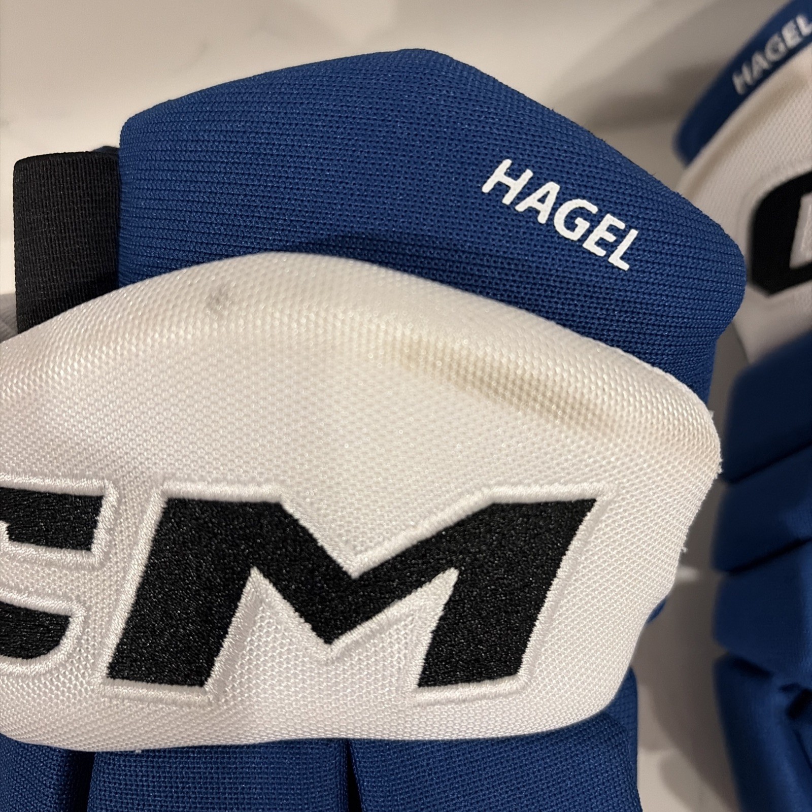 BRANDON HAGEL Game Used CCM Hockey Gloves TAMPA BAY LIGHTNING Rare